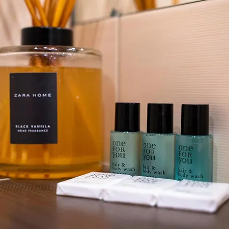 شقة Wola Tower - 60m2, Balcony With View, Parks Nearby - By Rentujemy